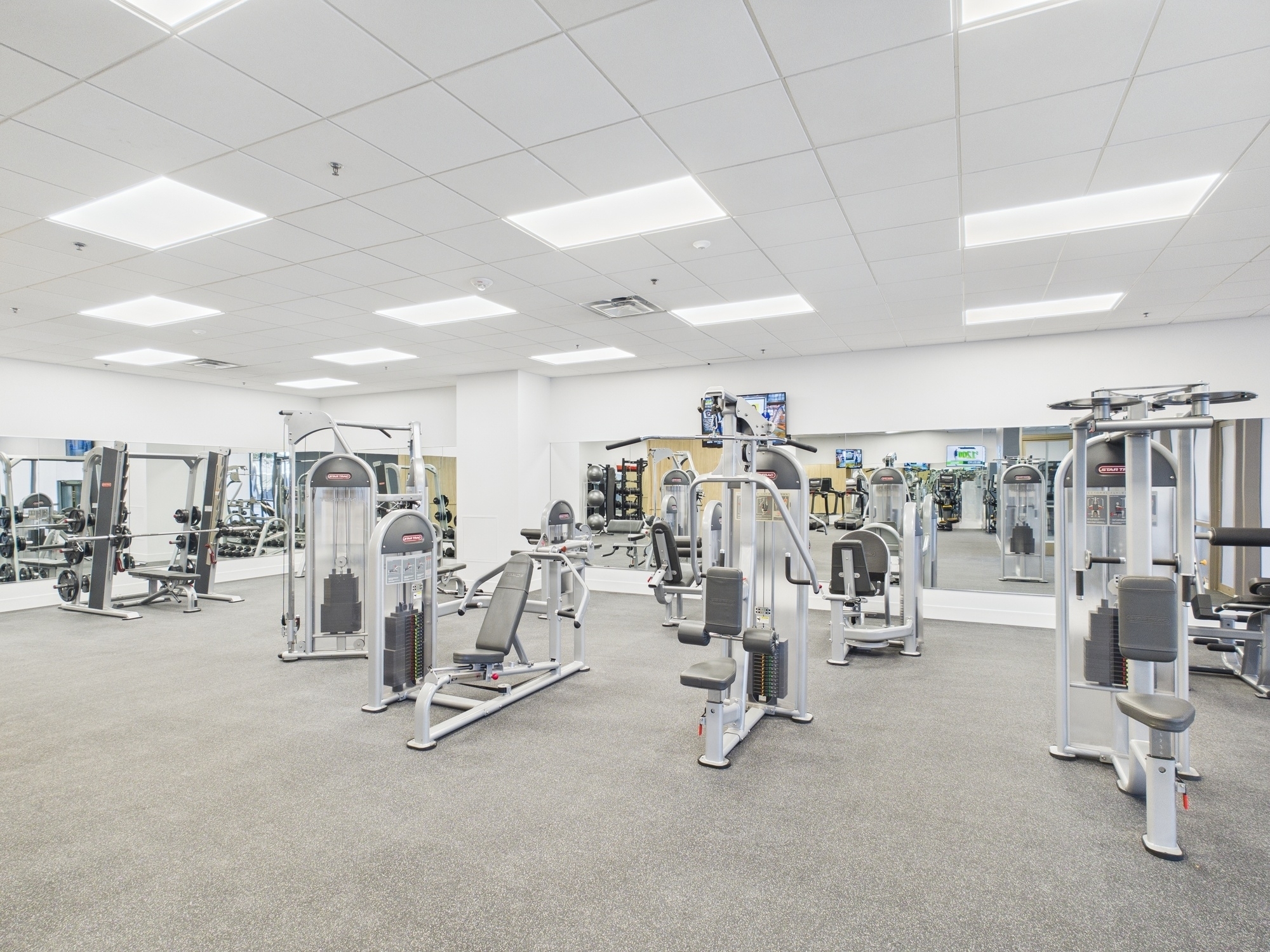 CAM01747G0-PR0213-STILL010